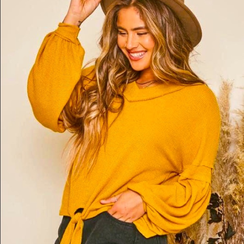 Mustard waffle tie top